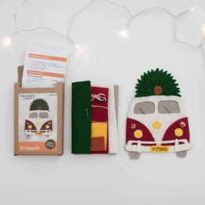 KIT COSTURA CON LANA AUTOBÚS DE NAVIDAD