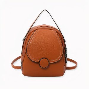 Mochila pequeña de mujer en polipiel