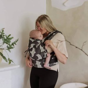 Mochila Ergonómica Fidella Fusion Baby Birds Black Ecru