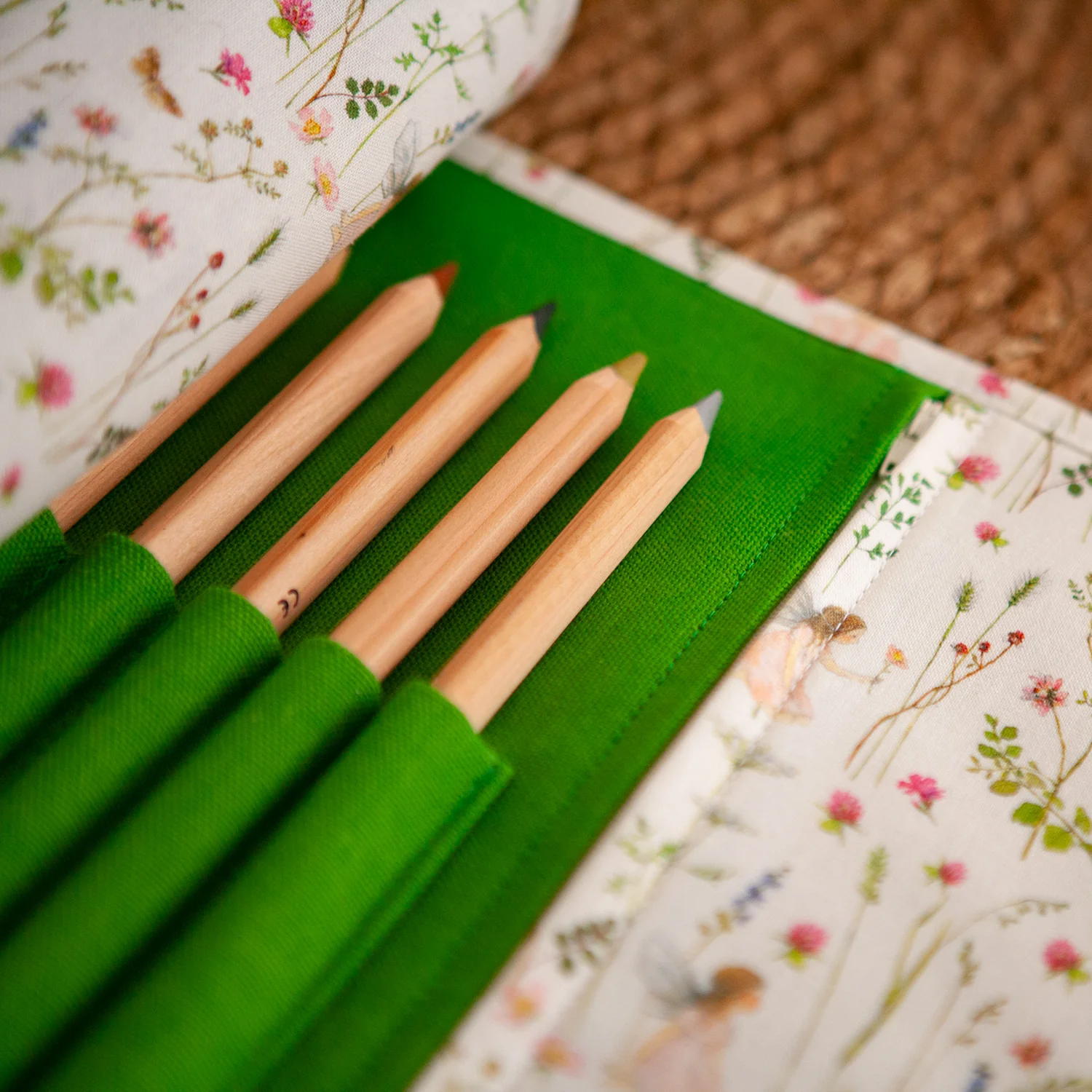 ESTUCHE COMBO PARA LÁPICES DE MADERA Y CERAS línea Daniela Drescher - Imagen 5