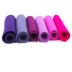 FIELTROS DE LANA 100% PALETA DE ROSAS